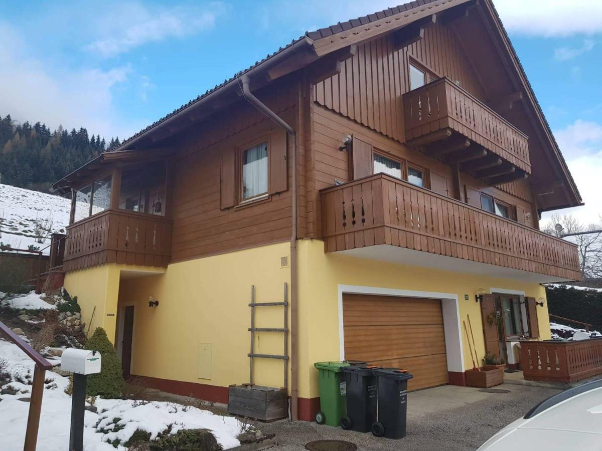 Ferienwohnung Arina タウプリッツ エクステリア 写真